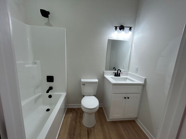 Foto del edificio - NEW CONSTRUCTION PRE-LEASING FOR AUGUST 2026!