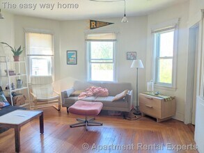 Building Photo - 64 Linden Ave