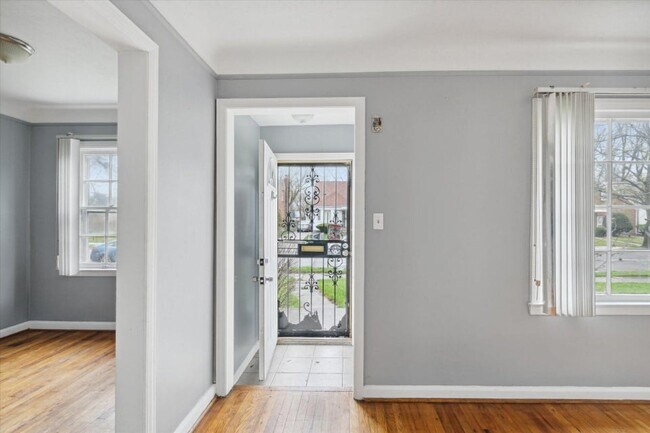 Foto del edificio - 19007 Kentfield St