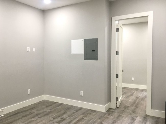 Foto del edificio - 618 W 136th St