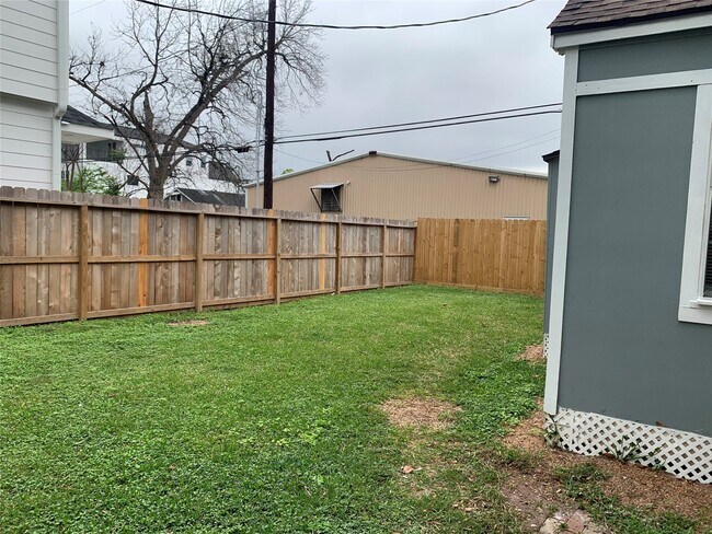 Foto del edificio - 119 E 27th St