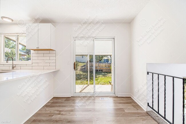 Building Photo - 4 br, 2 bath House - 9587 Dudley Dr