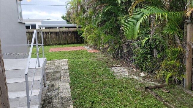 Foto del edificio - 7920 SW 22nd St