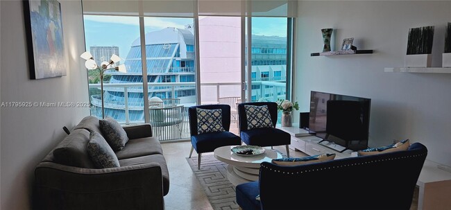 Foto del edificio - 3131 NE 188th St