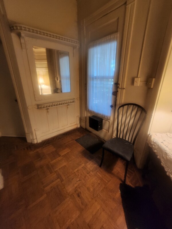 Foto del edificio - 816 W William St