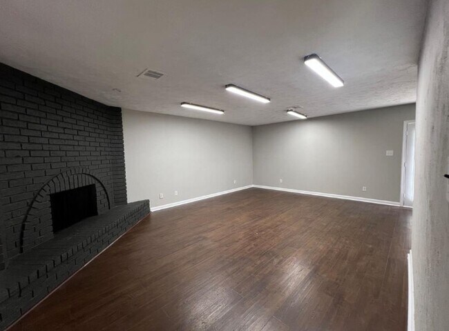Foto del edificio - 17527 Fieldglen Dr