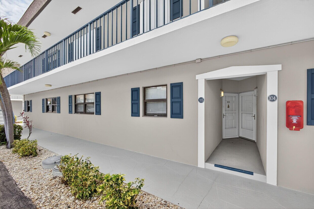 Foto principal - 755 Saturn St