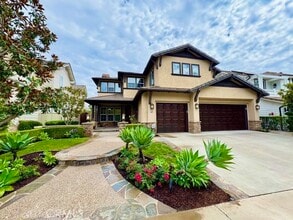Building Photo - 42 Vela Ct