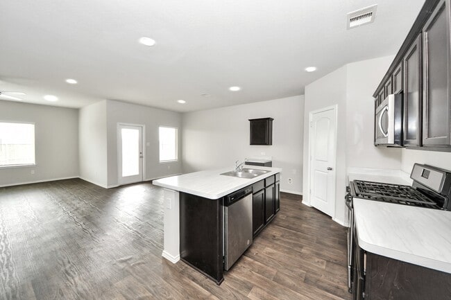 Foto del edificio - 21003 Seneca Willow Wy