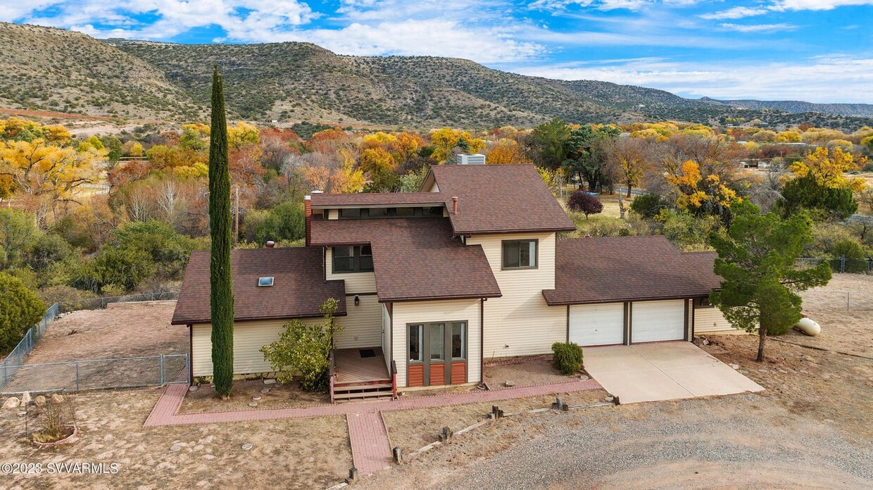Primary Photo - Page Springs Wine Country Estate