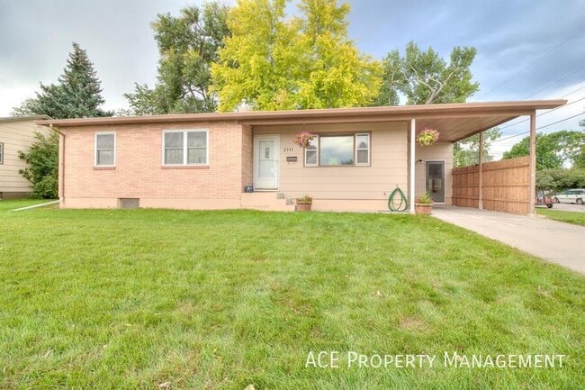 Foto del edificio - 2717 Lawndale Dr