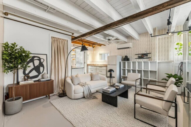 Foto del edificio - 264 Lake St