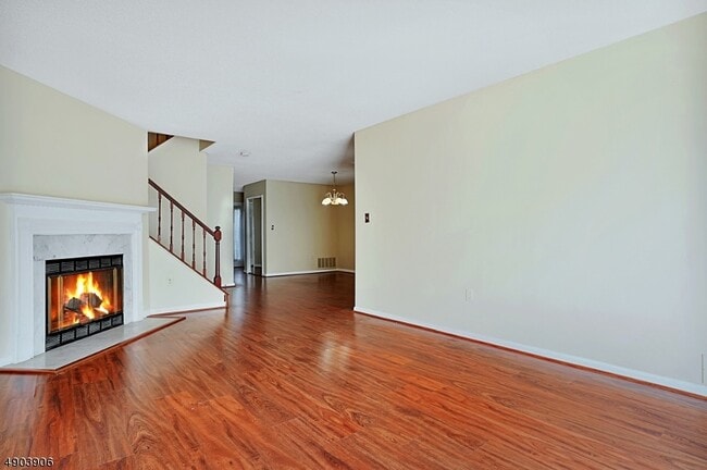 Building Photo - 2102 Ackmen Ct
