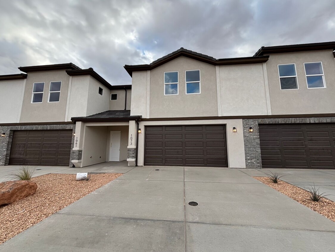 Primary Photo - BRAND NEW SAND HOLLOW TOWNHOME FOR RENT!