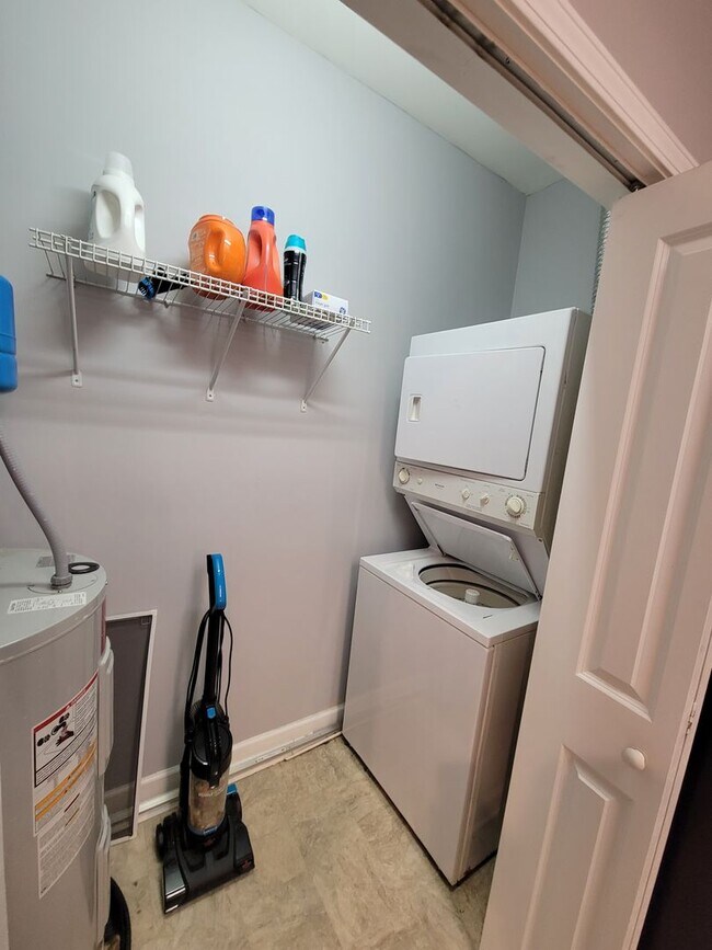 Foto del edificio - 100-100