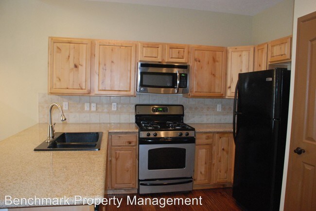 Building Photo - 929 W Willow Lake Loop