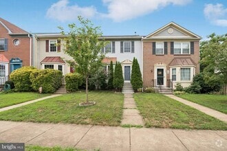 Building Photo - 907 Smartts Ln NE