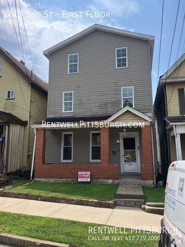 Building Photo - 613 2nd St