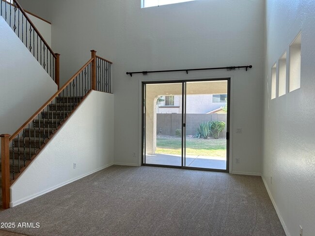 Building Photo - 4403 W Powell Dr