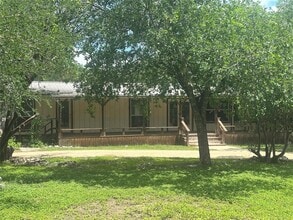 Building Photo - 630 Hillsedge Rd