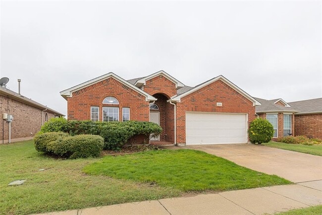 Building Photo - 12913 Farmington Dr