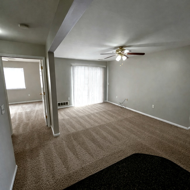 Building Photo - 2BR/2BA Condo with Garage, Private Patio & Resort-Style Amenities