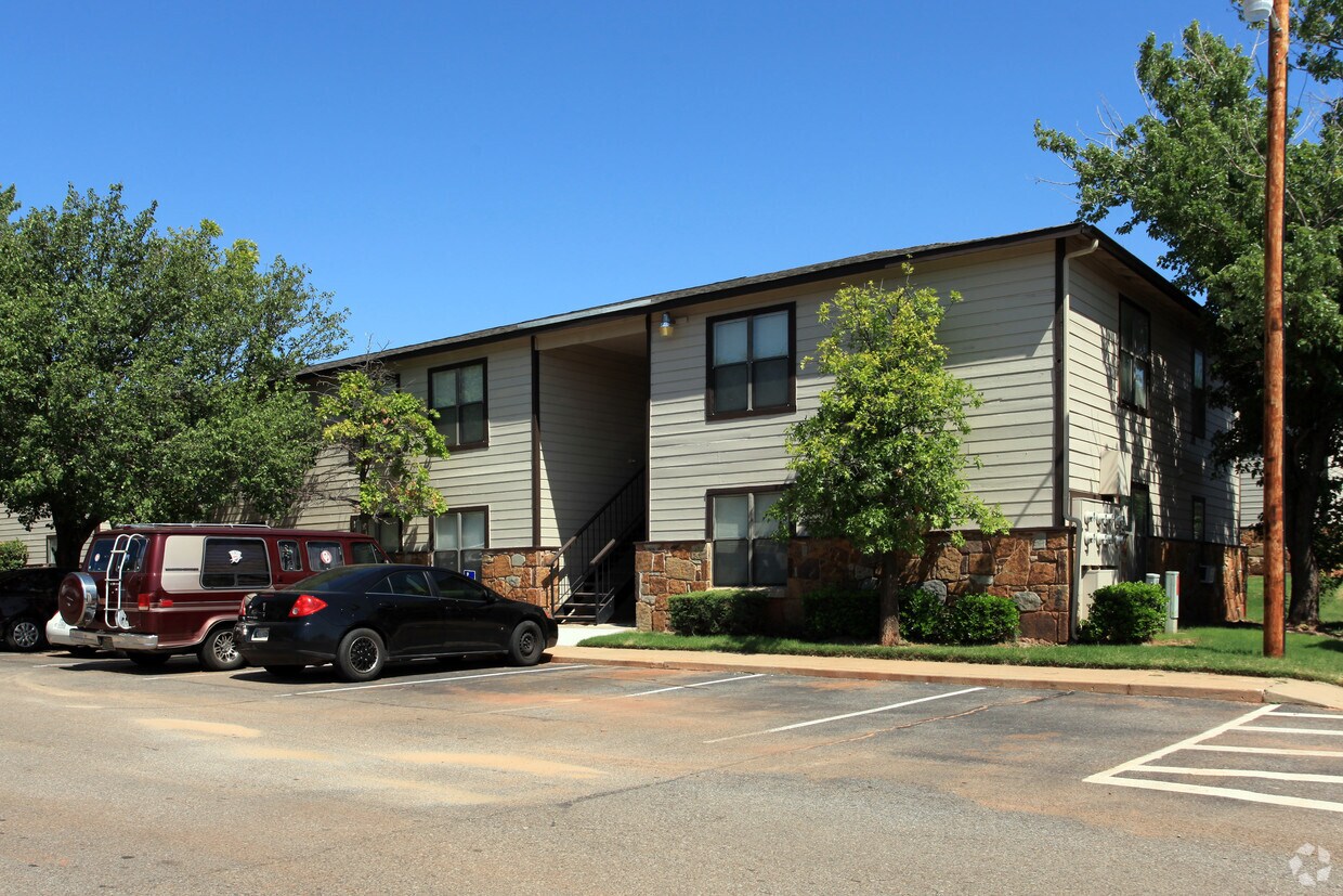 Quail Lakes Apartments Oklahoma City, OK