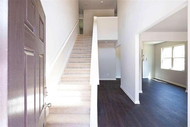 Foto del edificio - 1494 Townsend Ct