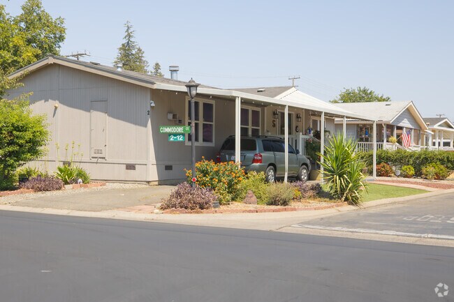 Foto alternativa del edificio - Village Green Mobile Home Park