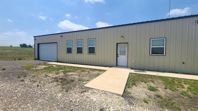 Building Photo - 1889 Co Rd 487