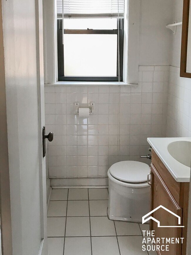 Foto del edificio - 5943 N Paulina St