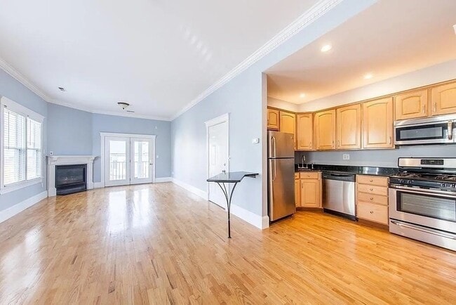 Building Photo - 88 G St