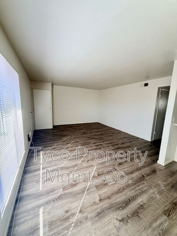 Foto del edificio - 361 Vance St