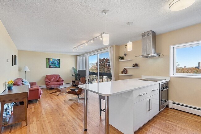 Foto del edificio - 12 Inman St