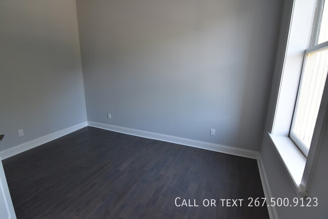 Building Photo - Great 1BR unit with Everything you need.  ...