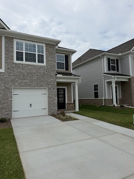 Foto del edificio - 4913 Mowbray Way