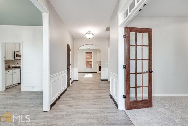 Foto del edificio - 430 Northwood Cove