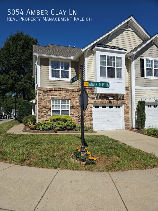 Building Photo - 5054 Amber Clay Ln