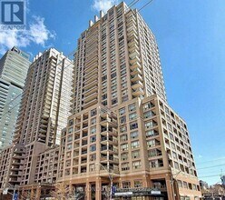 Building Photo - 909-909 Bay St.
