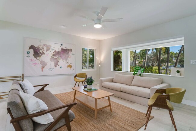 Foto del edificio - 819 Hollywood Blvd