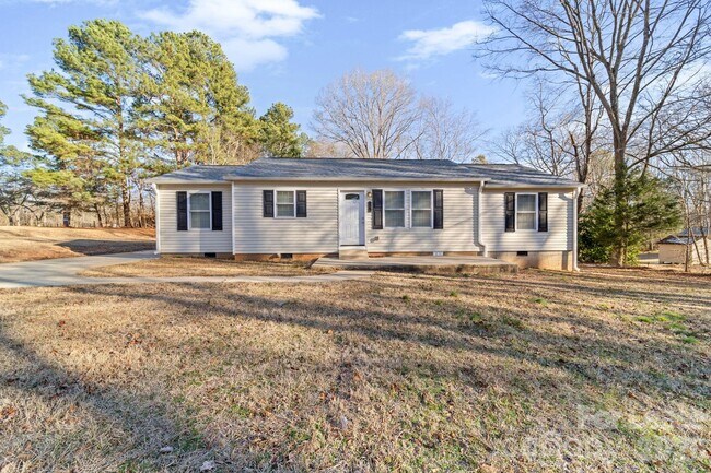 Building Photo - 5309 Waxhaw-Marvin Rd