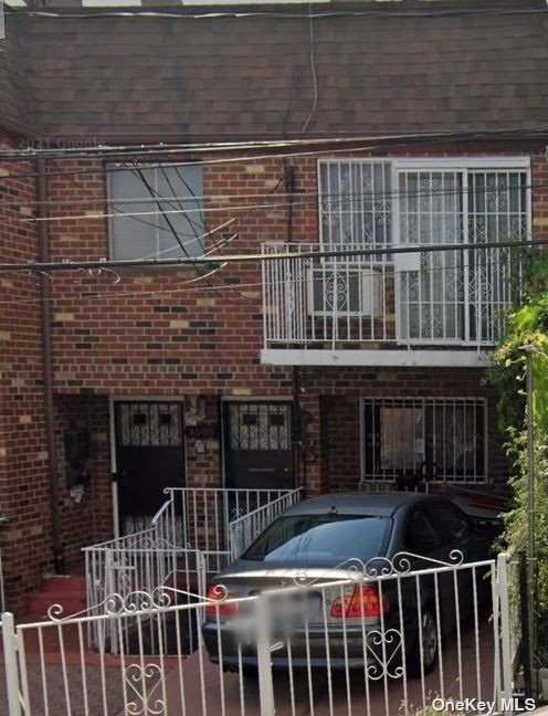 Primary Photo - 46-08 74th Street