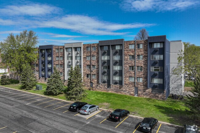 Exterior - 1510 on Main