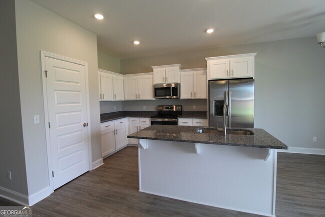 Building Photo - 514 Doyle Ln