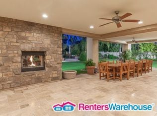 Building Photo - 4520 E Maderos Del Cuenta Dr