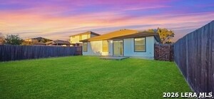 Foto del edificio - 4935 Dahlia Terrace