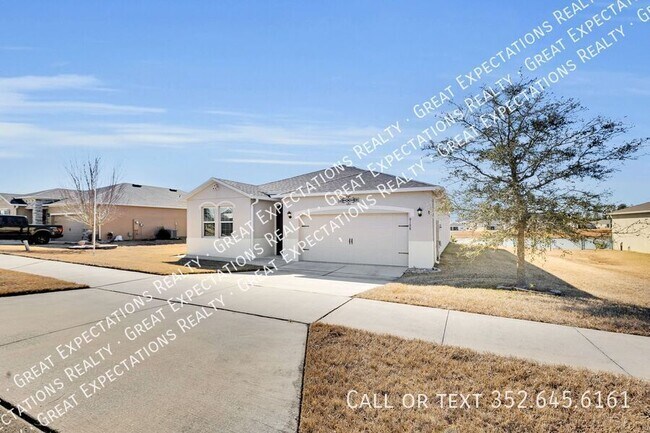 Foto del edificio - 9198 SW 62nd Ter Rd