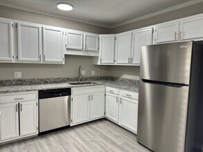 Building Photo - 4917 Pebble Beach Dr