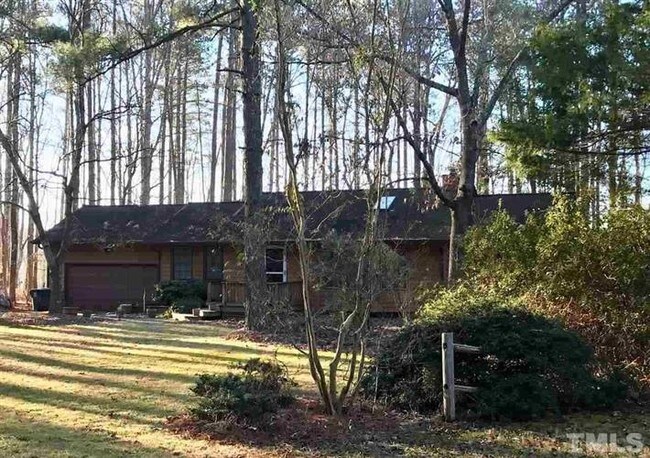Foto del edificio - 1412 White Oak Church Rd