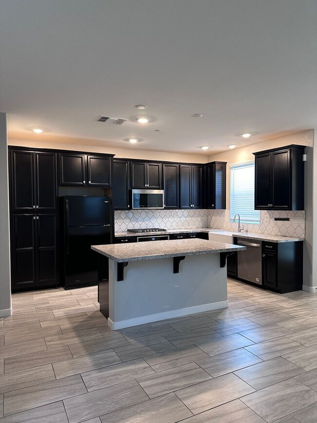 Foto del edificio - The Cove - Natomas 2 Story 3 bed 3 full baths